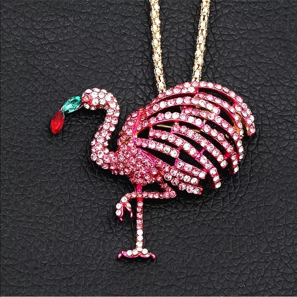 Betsey Johnson Jewelry - Betsey Johnson flamingo Necklace/Brooch J55